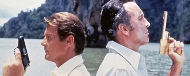 James Bond : l'homme au pistolet d'or