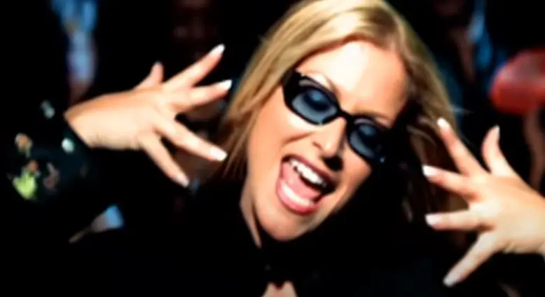 I'm Outta Love (Anastacia)